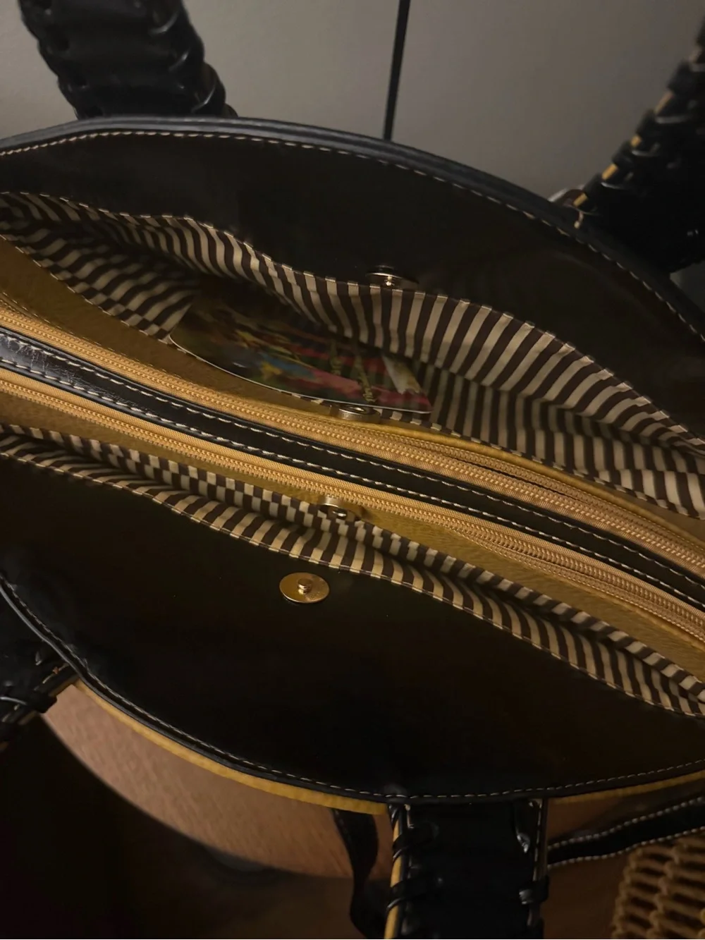 STUNNING Black & Mustard Statement Handbag